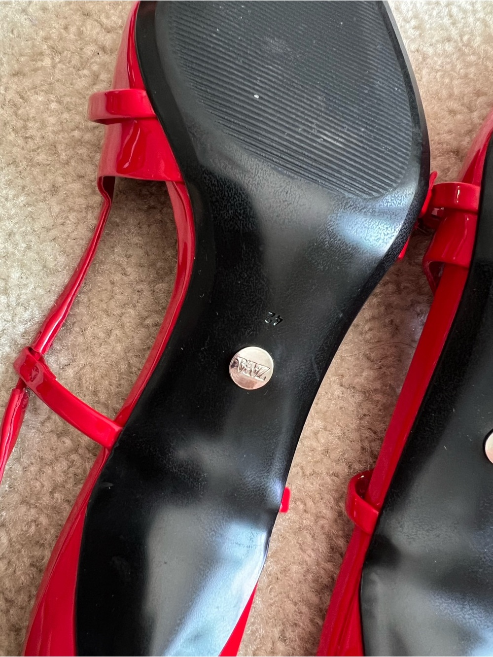 Zara Red Patent Pointed Slingback Flats - Picture 3 of 4